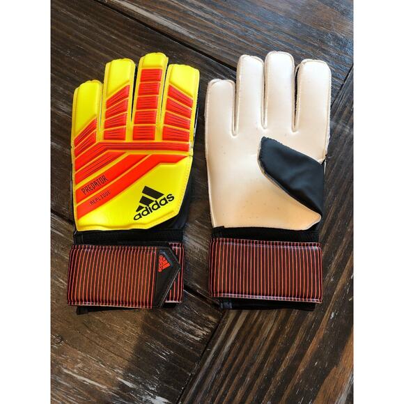 Adidas Goalkeeper Goalie Gloves Predator Replique Soccer CW5600 Mens Size 8 - Picture 6 of 12